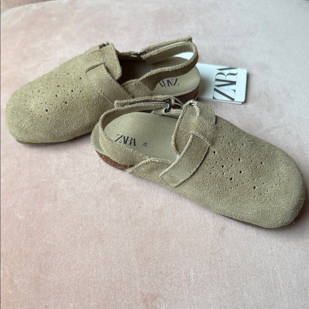 ZARA KIDS | Leather Clogs in Sand Brown | Little Girl Size 9.5/26 - Picture 8 of 10